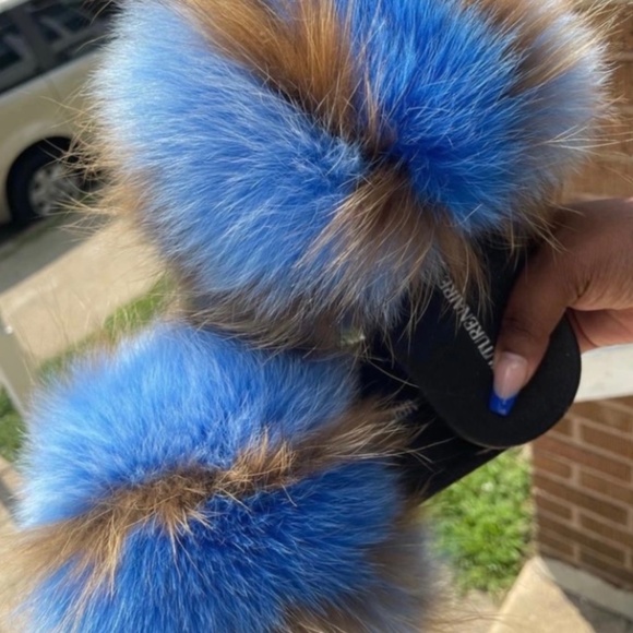Blue Mellow Custom Real Fur Slides sizes 7-12 - Picture 3 of 4